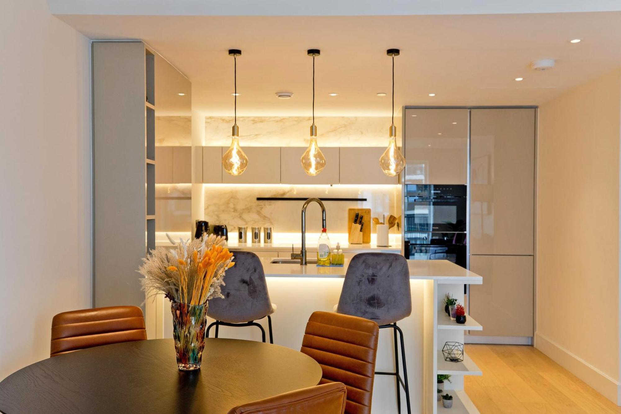 Fabulous Westfield 2 Bed Apartment London Exterior photo