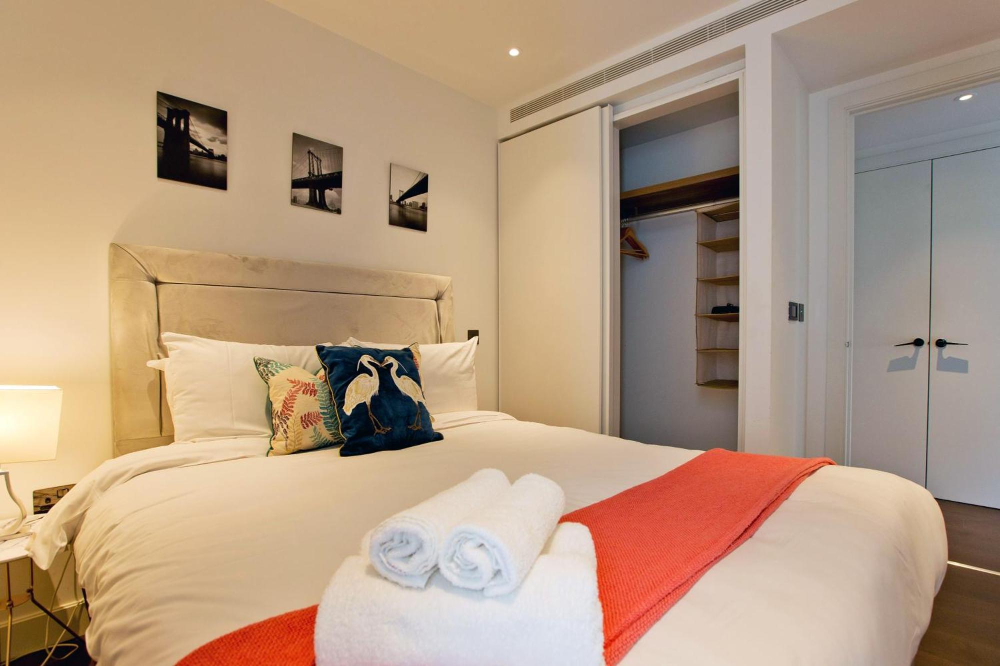Fabulous Westfield 2 Bed Apartment London Exterior photo